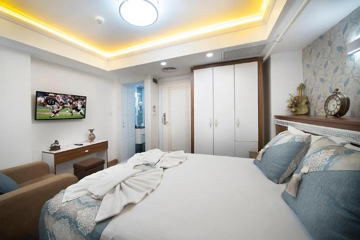 Room In Guest Room - Lika Hotel - Eco Double Room Istanbul Guest house